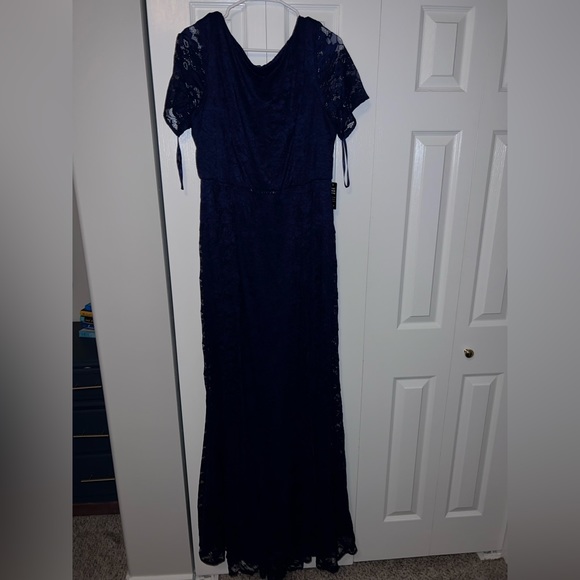 Navy lace full length gown - Picture 2 of 7